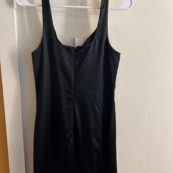 Aritzia Babaton Lala Dress (Black) - Picture 3 of 3